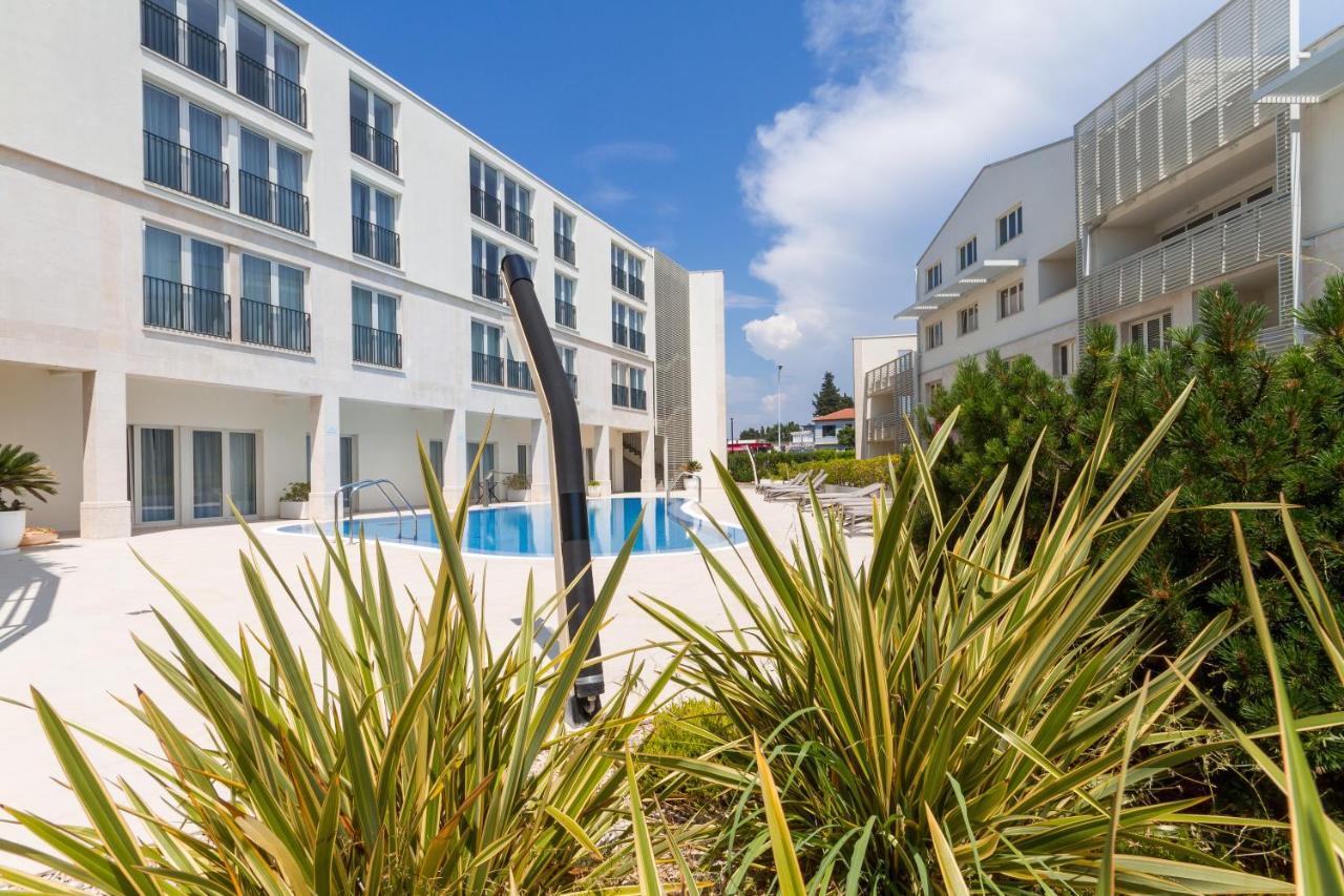 The Garden Palace Umag By Locap Group 外观 照片