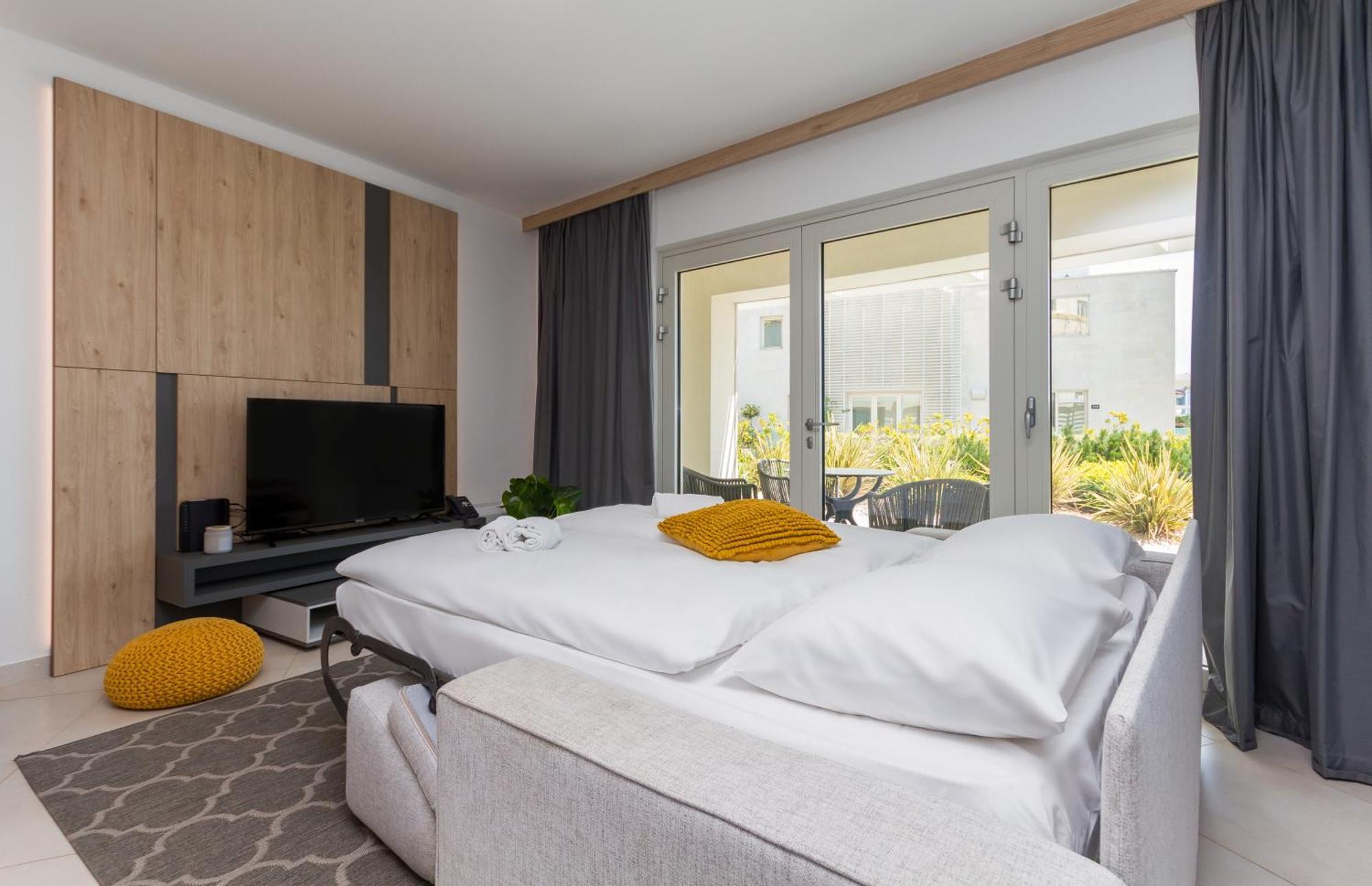 The Garden Palace Umag By Locap Group 外观 照片
