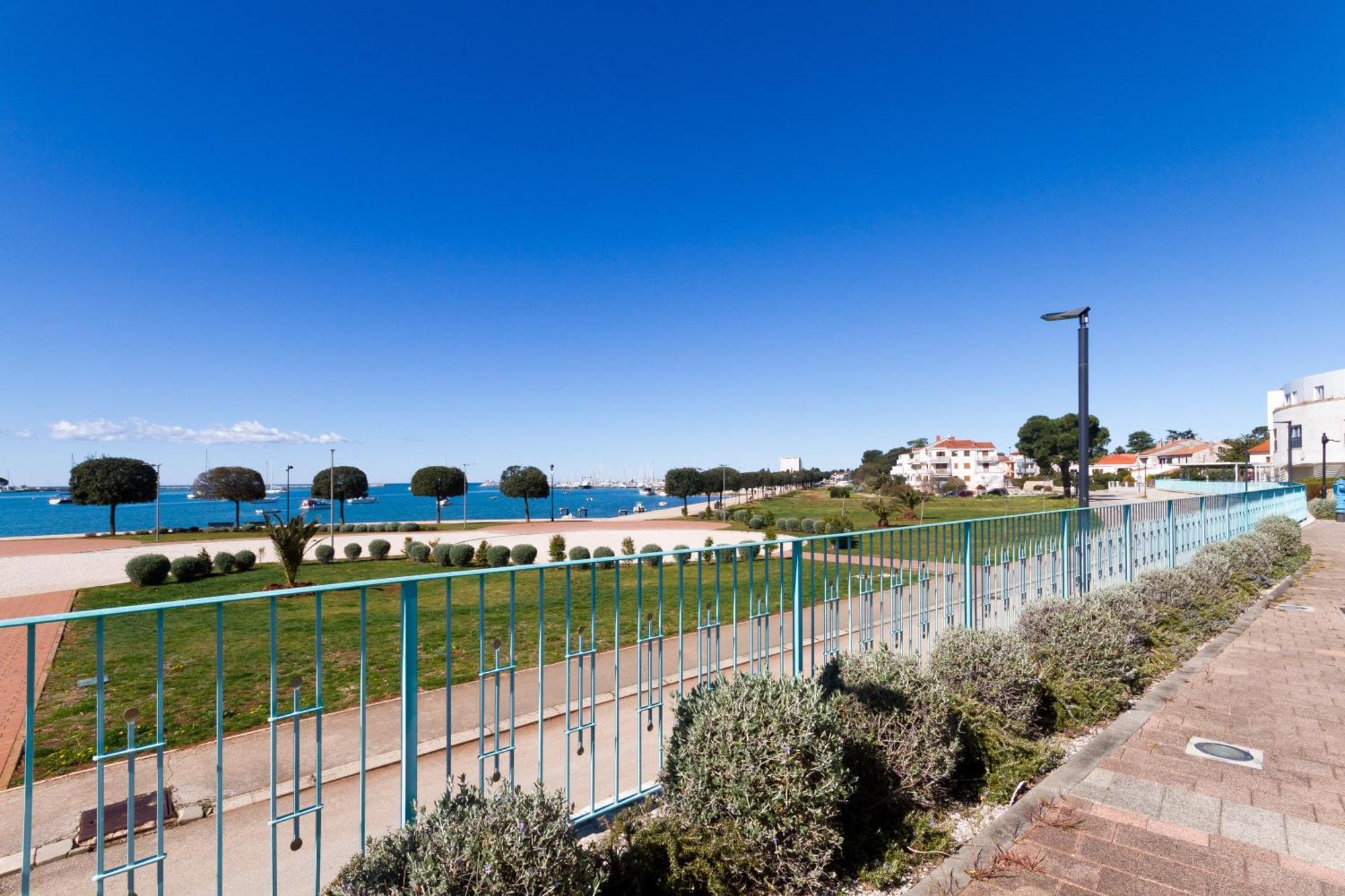 The Garden Palace Umag By Locap Group 外观 照片