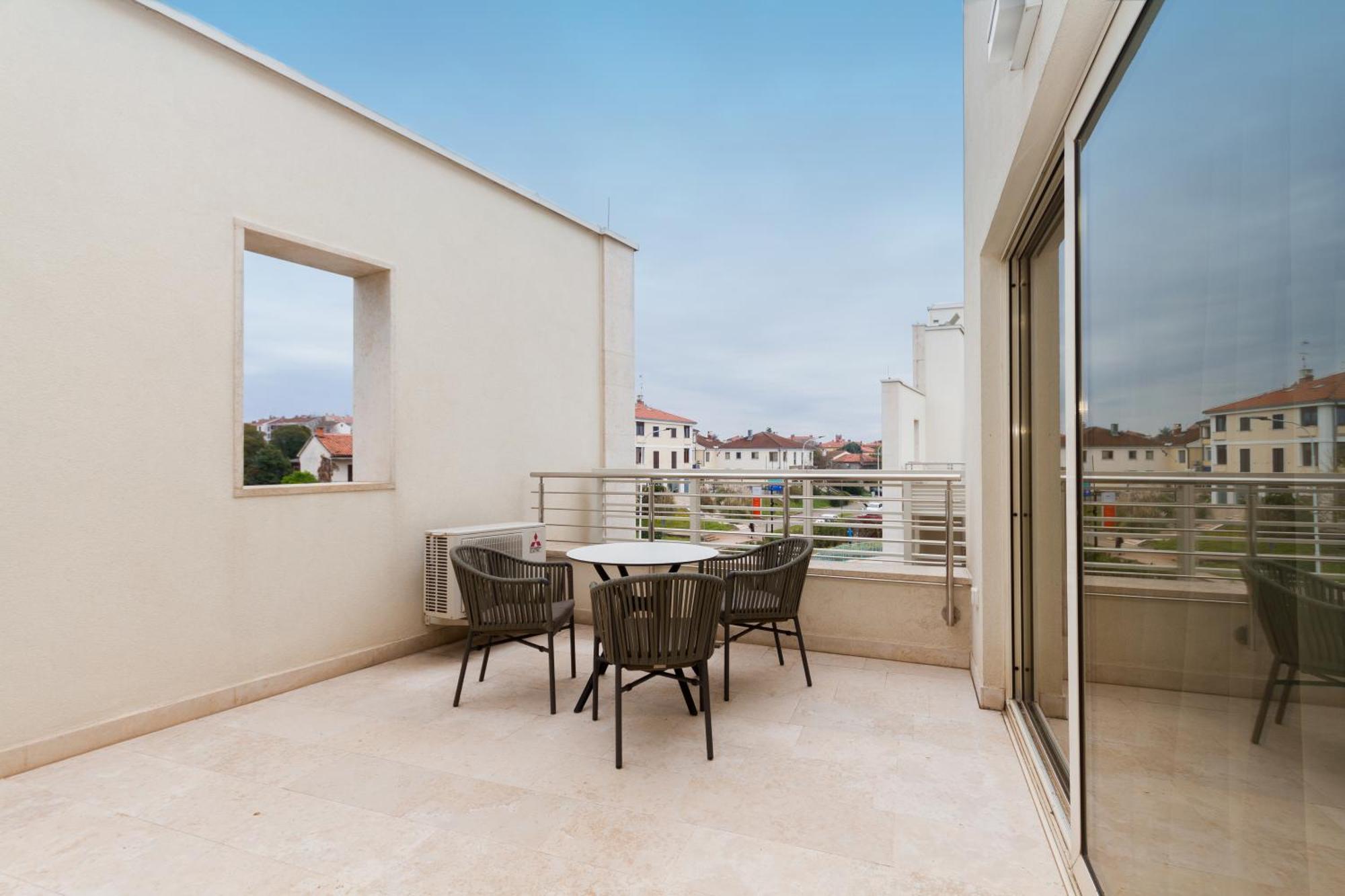 The Garden Palace Umag By Locap Group 外观 照片